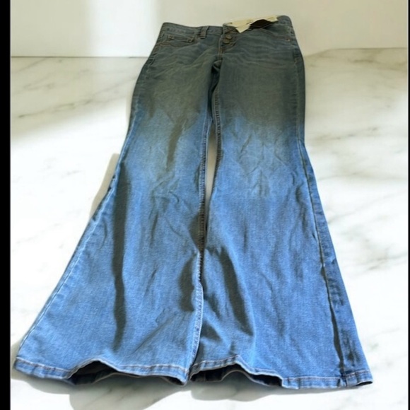 Celebrity Pink Denim - Celebrity pink Jeans